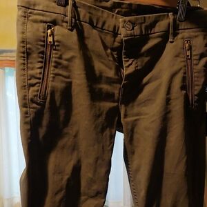 MOTHER Green Zip Ankle Pants with Modern Fit